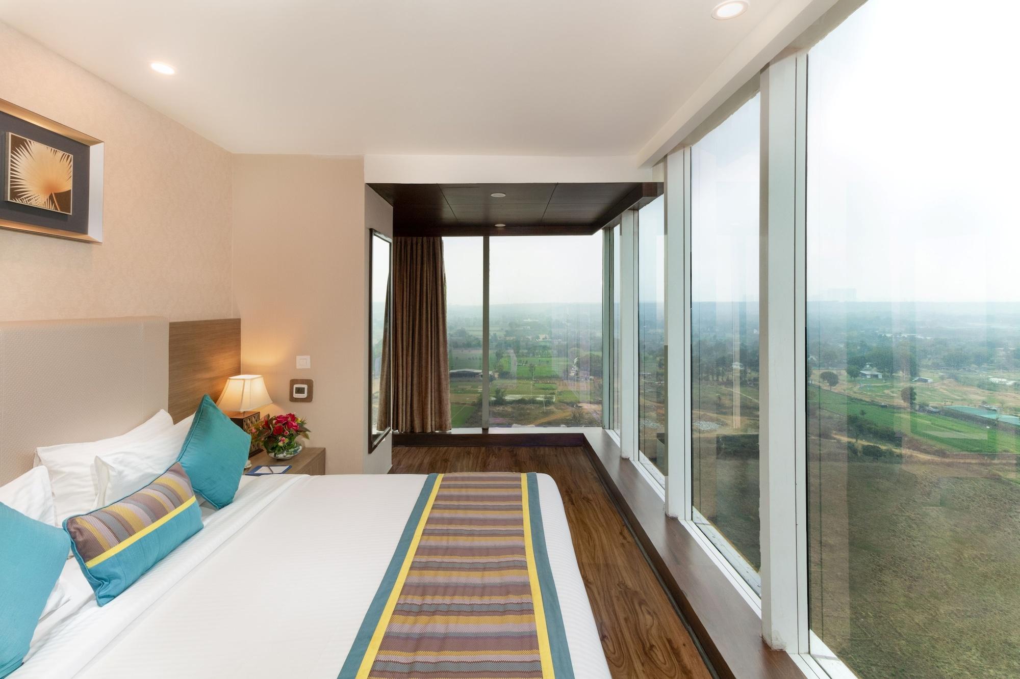 Golden Tulip Suites Gurgaon Buitenkant foto