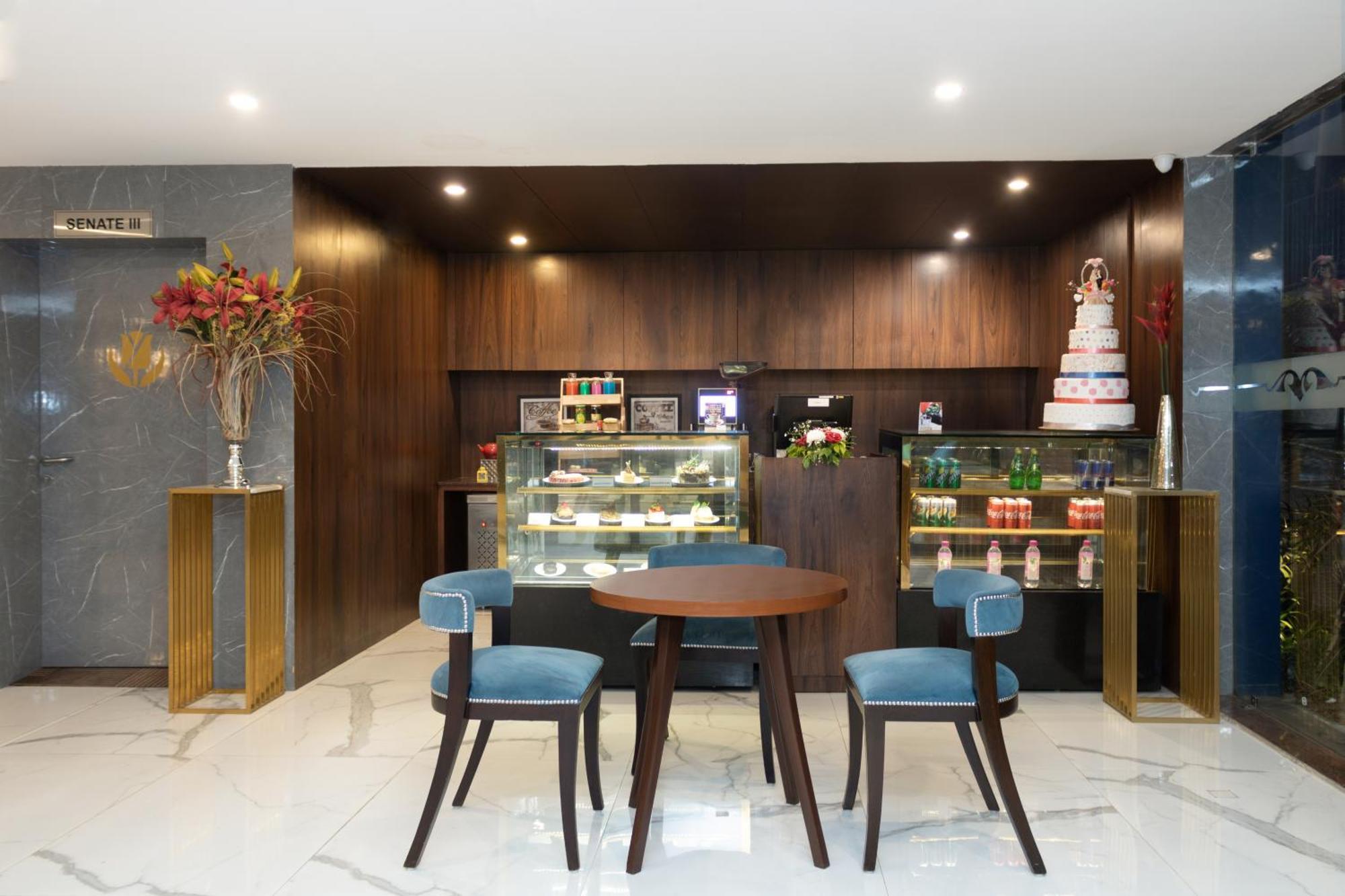 Golden Tulip Suites Gurgaon Buitenkant foto